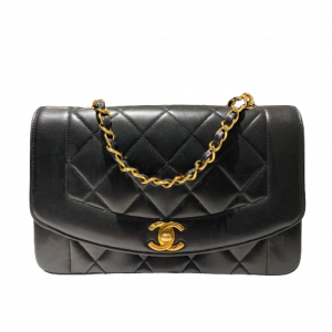 CHANEL シャネル ダイアナマトラッセチェーンショルダーバッグ バッグ ダイアナ ラムスキン ブラックの買取実績