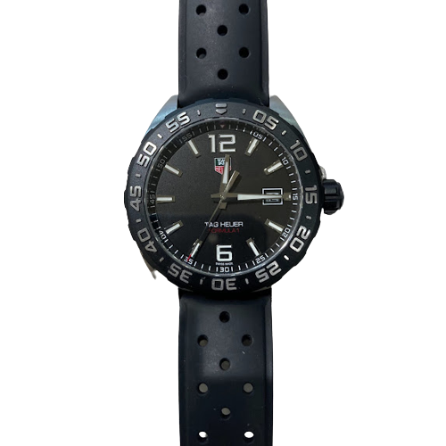 TAG Heuer タグホイヤー フォーミュラーワン 時計 WAZ110ブラックの買取実績
