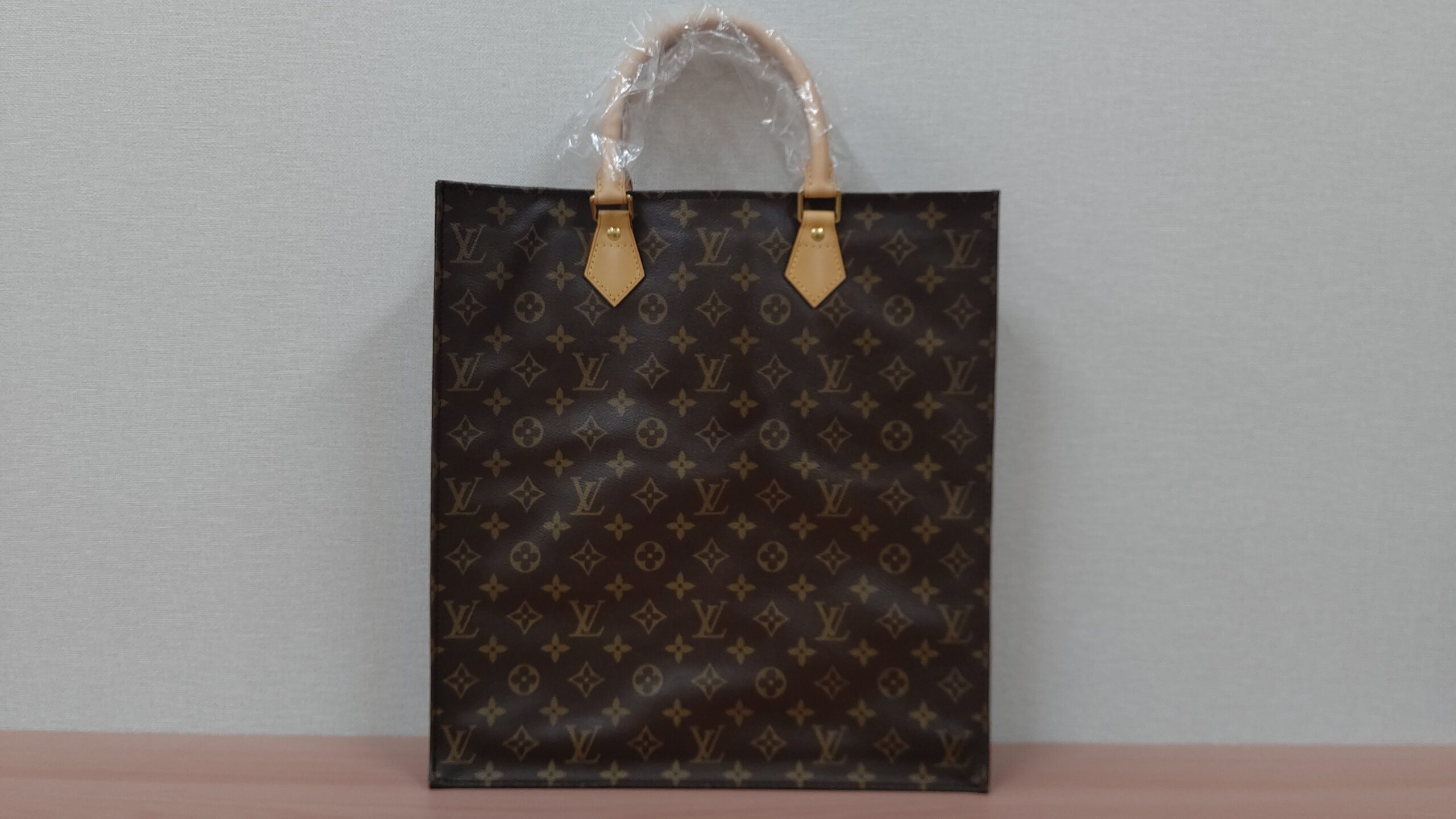 ルイ・ヴィトン - LOUIS VUITTON