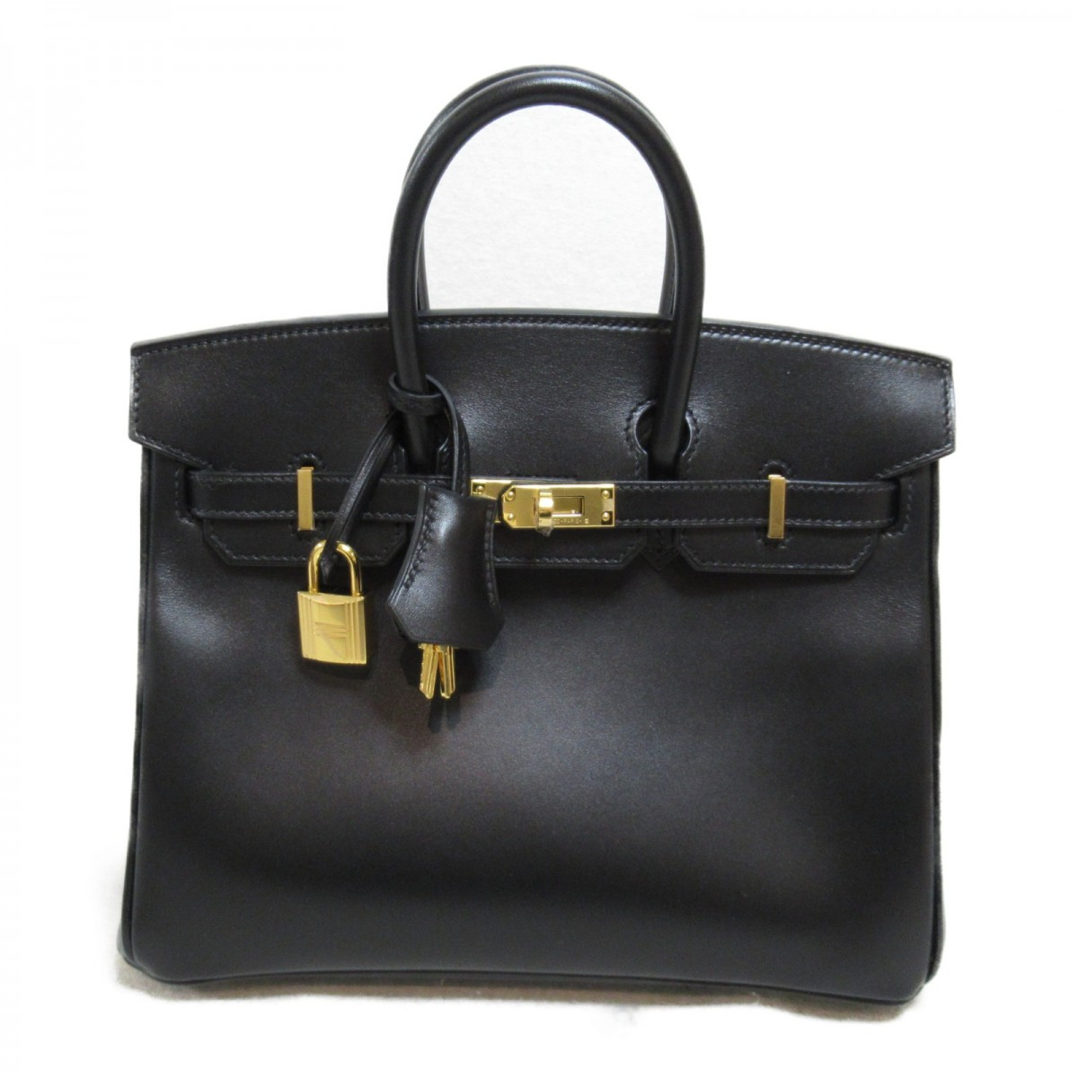 エルメス】エルメスのバーキンはなぜ高いの？ 7つの理由を解説  