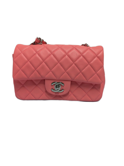 CHANEL シャネル シャネル　マトラッセ バッグ ラムスキン A69900ネオピンクの買取実績