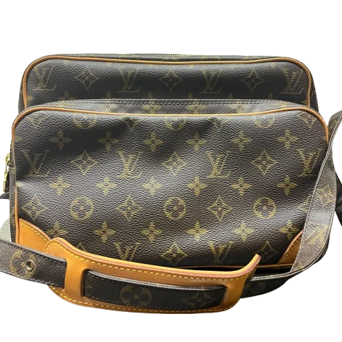 LOUIS VUITTON ルイ・ヴィトン LOUIS VUITTON　ナイル バッグ M45244の買取実績