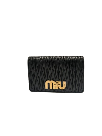 Miu Miu ミウミウ チェーンウォレット レザー ブラックの買取実績