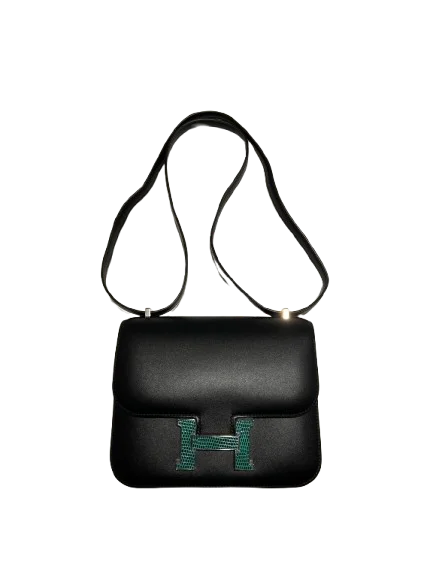 HERMES エルメス ｺﾝｽﾀﾝｽﾐﾆ ﾌﾞﾗｯｸ/ｸﾞﾘｰﾝ系 バッグ ｴﾊﾞｰｶﾗｰ/ﾘｻﾞｰ ﾌﾞﾗｯｸ/ｸﾞﾘｰﾝ系の買取実績