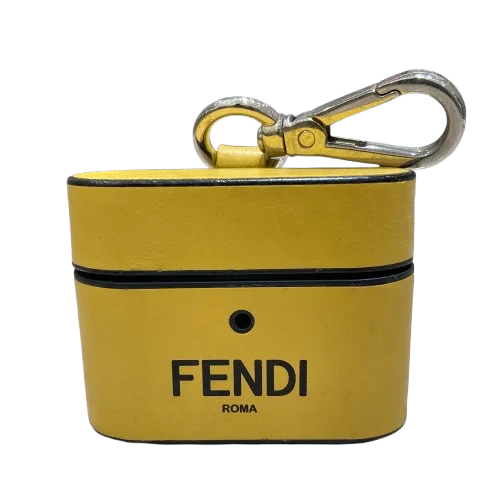 FENDI フェンディ Airpodsproケース 財布・小物 イエローの買取実績