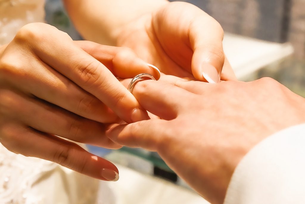 エルメスの結婚指輪の魅力とは?