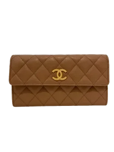 CHANEL シャネル CHANEL フラップウォレット 財布・小物 キャビア AP3517ピンクベージュの買取実績
