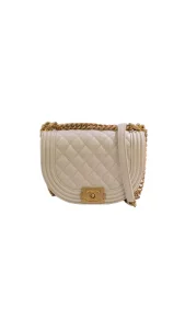 CHANEL シャネル ボーイシャネル　 バッグ キャビア AS3350ホワイトの買取実績