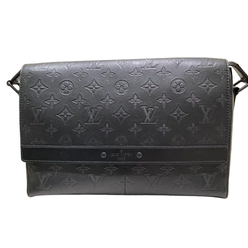 LOUIS VUITTON ルイ・ヴィトン スプリンターメッセンジャー バッグ モノグラムシャドウ M44729ブラックの買取実績