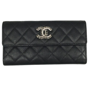 CHANEL シャネル ファスナー長財布 財布・小物 キャビアスキン ブラックの買取実績