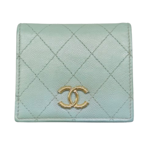 CHANEL シャネル マトラッセスーモルフラップウオレット 財布・小物 AP2511ブルーグレーの買取実績