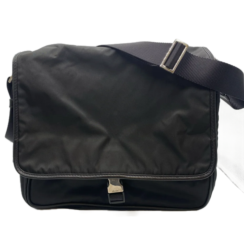 PRADA プラダ メッセンジャーバッグ バッグ ナイロン V166ブラックの買取実績